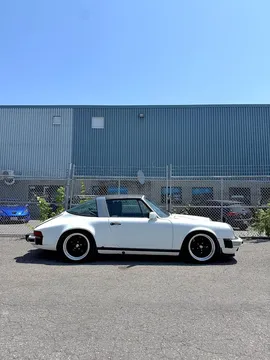 1985 Porsche 911 Targa