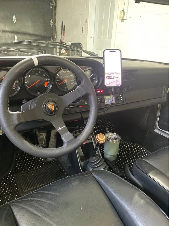 1985 Porsche 911 Carrera 3.2 - Image 7 of 16