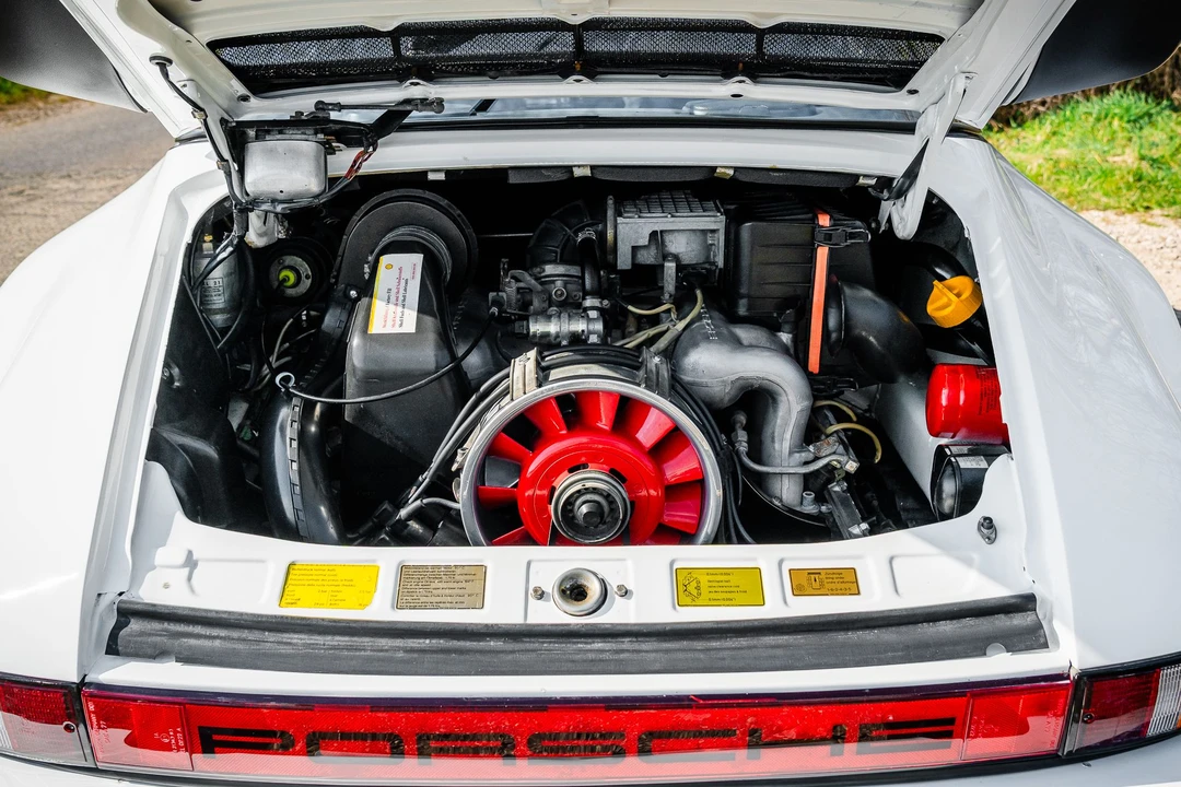 1985 Porsche 911 Carrera 3.2 - Image 5 of 28