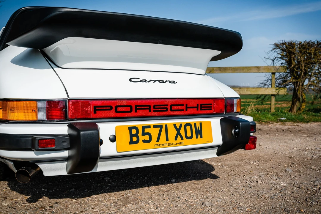1985 Porsche 911 Carrera 3.2 - Image 12 of 28