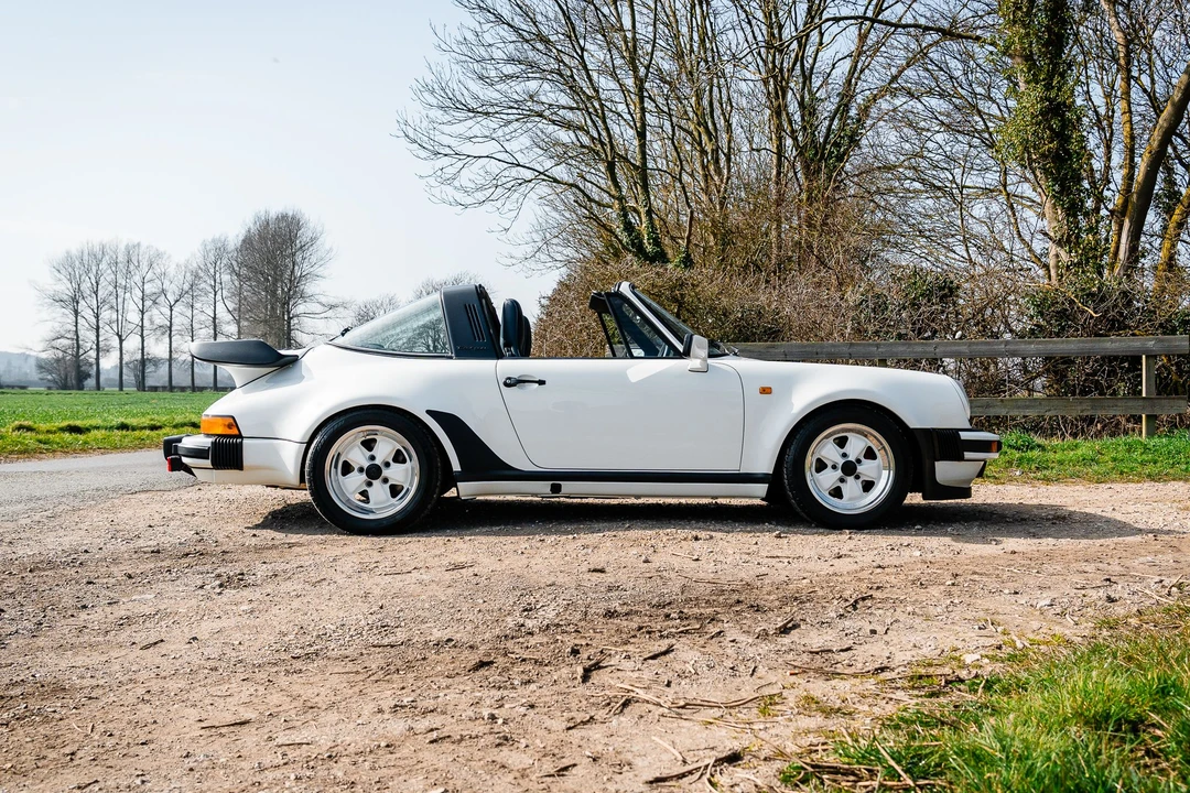 1985 Porsche 911 Carrera 3.2 - Image 15 of 28