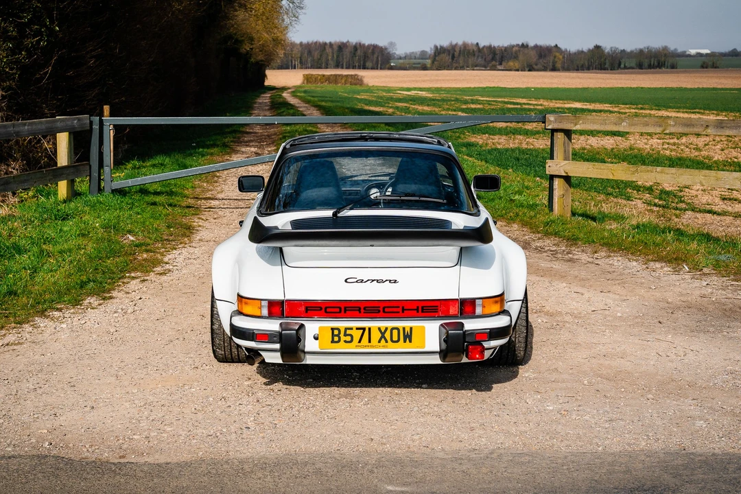 1985 Porsche 911 Carrera 3.2 - Image 19 of 28