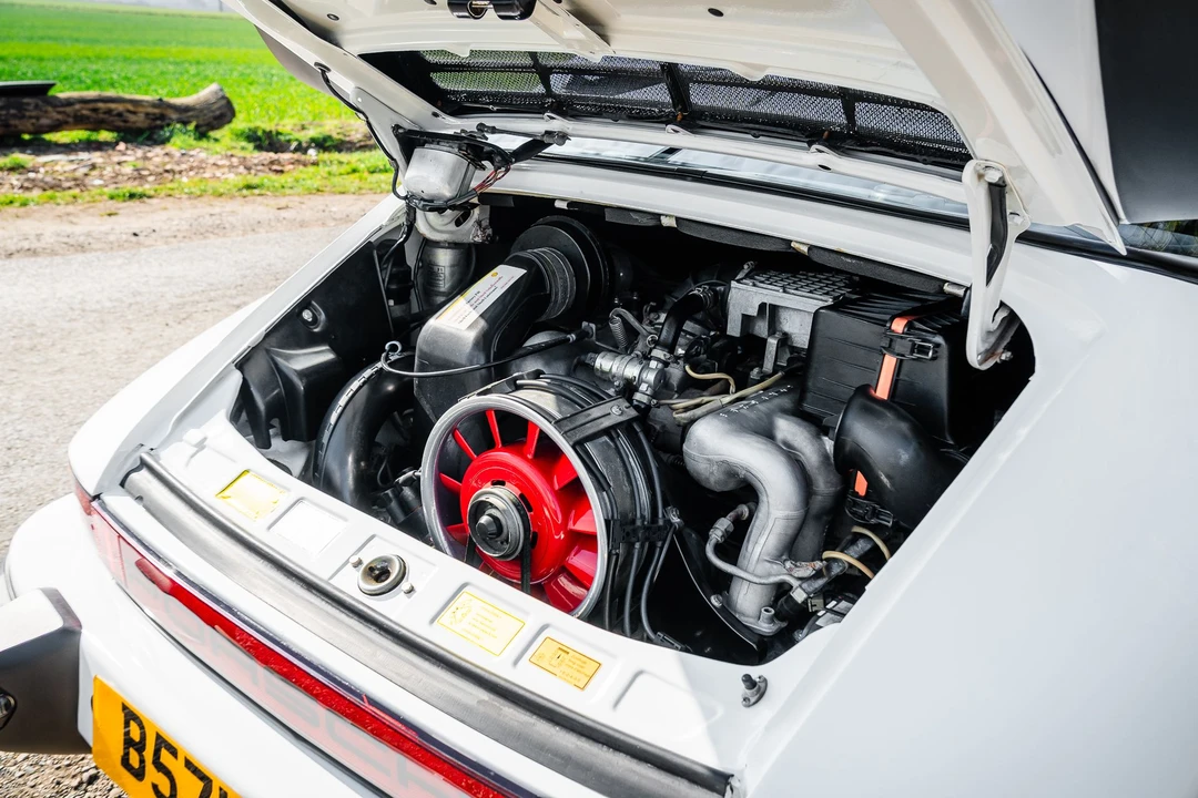 1985 Porsche 911 Carrera 3.2 - Image 4 of 28