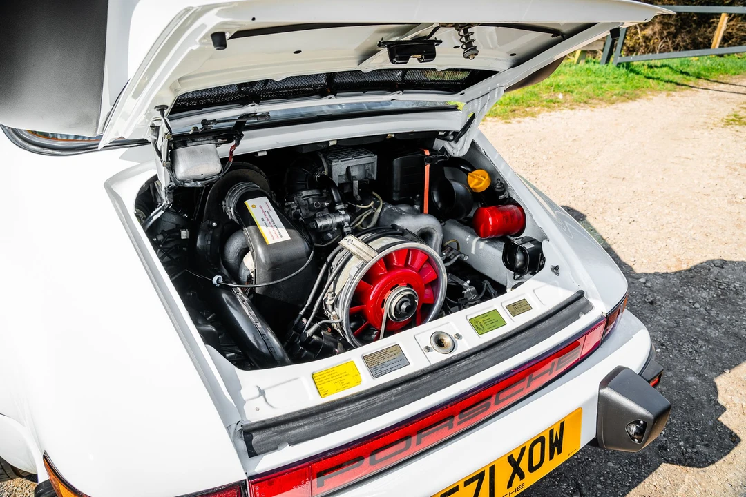 1985 Porsche 911 Carrera 3.2 - Image 3 of 28
