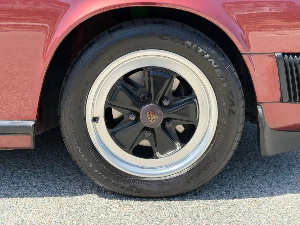 1985 Porsche 911 Carrera 3.2 - Image 2 of 25