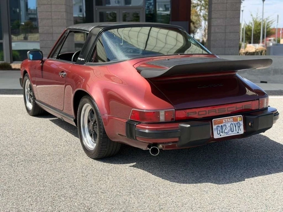 1985 Porsche 911 Carrera 3.2 - Image 7 of 25