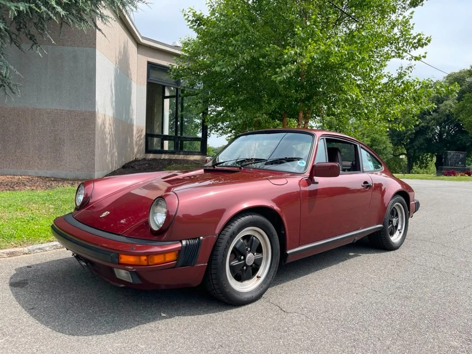 1985 Porsche 911 Carrera 3.2 - Image 2 of 8