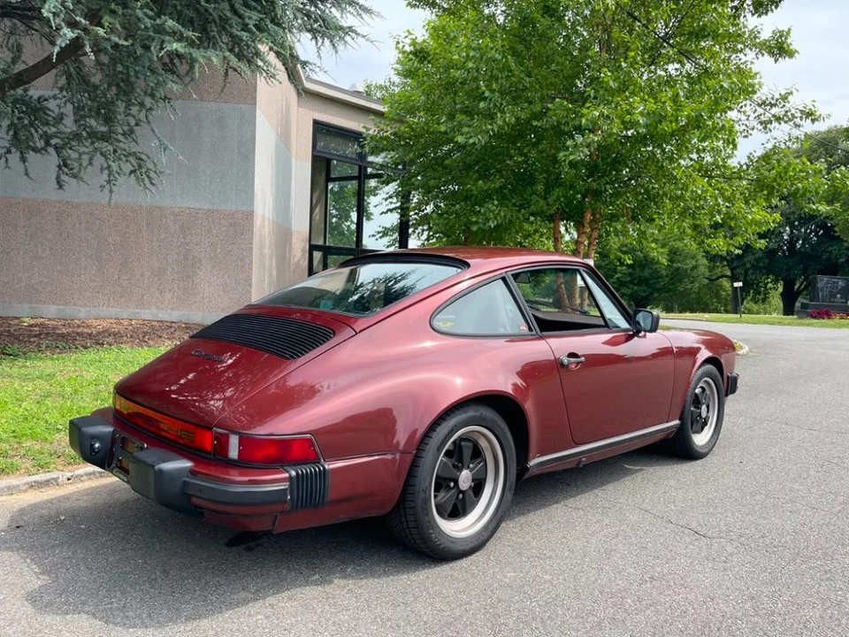 1985 Porsche 911 Carrera 3.2 - Image 5 of 8