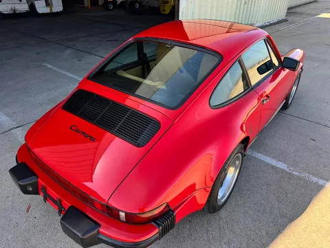 1985 Porsche 911 Carrera