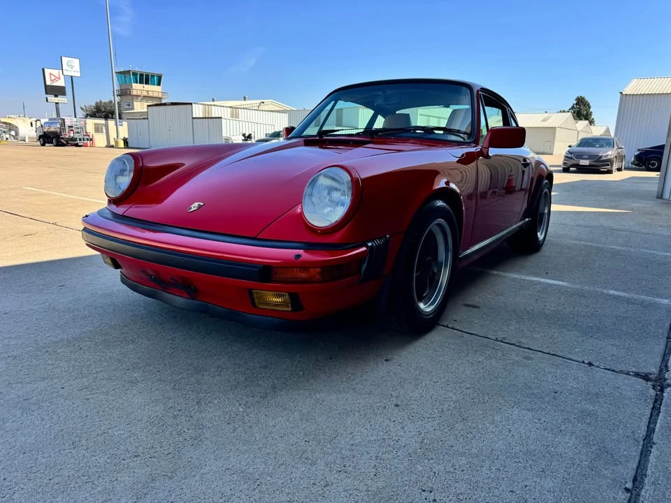 1985 Porsche 911 Carrera 3.2 - Image 10 of 19