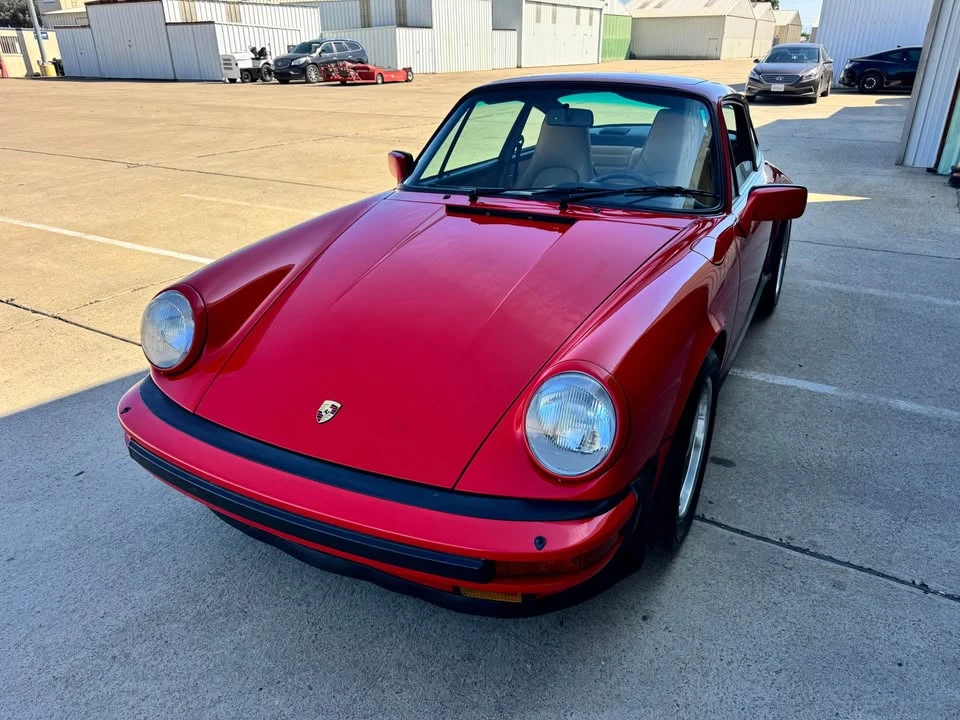 1985 Porsche 911 Carrera 3.2 - Image 9 of 19