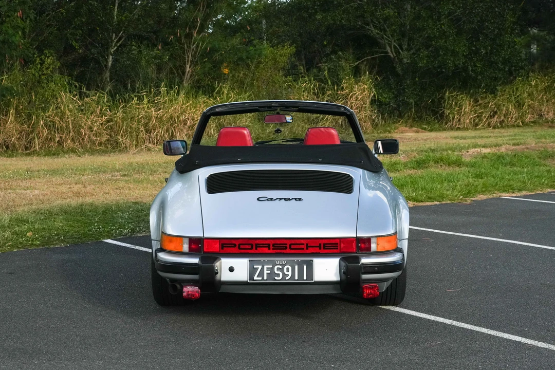 1985 Porsche 911 Carrera 3.2 - Image 13 of 31