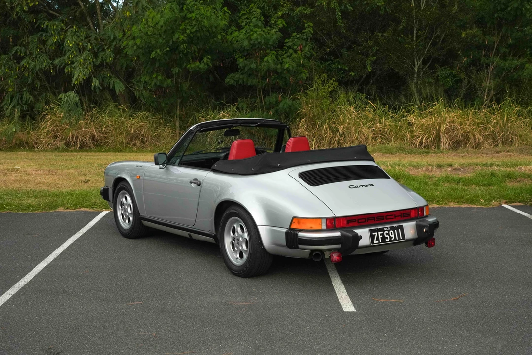 1985 Porsche 911 Carrera 3.2 - Image 24 of 31