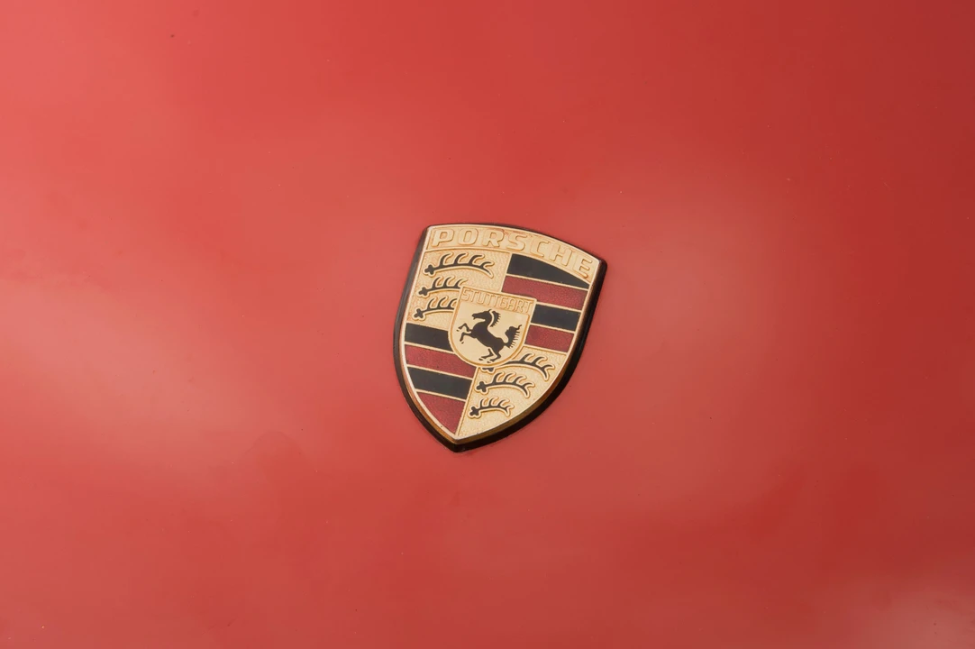 1985 Porsche 911 Carrera 3.2 - Image 9 of 11