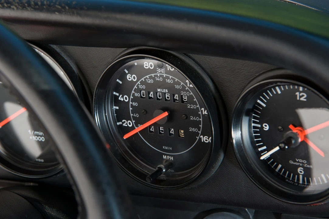 1985 Porsche 911 Carrera 3.2 - Image 3 of 11