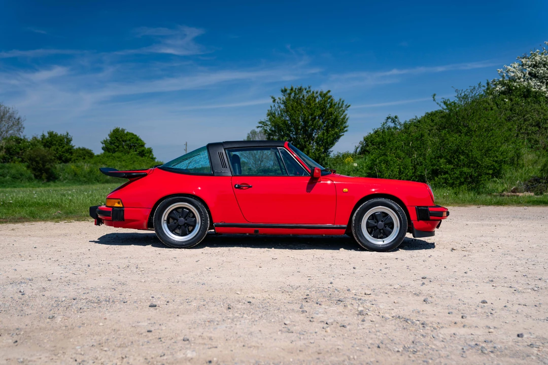 1985 Porsche 911 Carrera 3.2 - Image 4 of 31