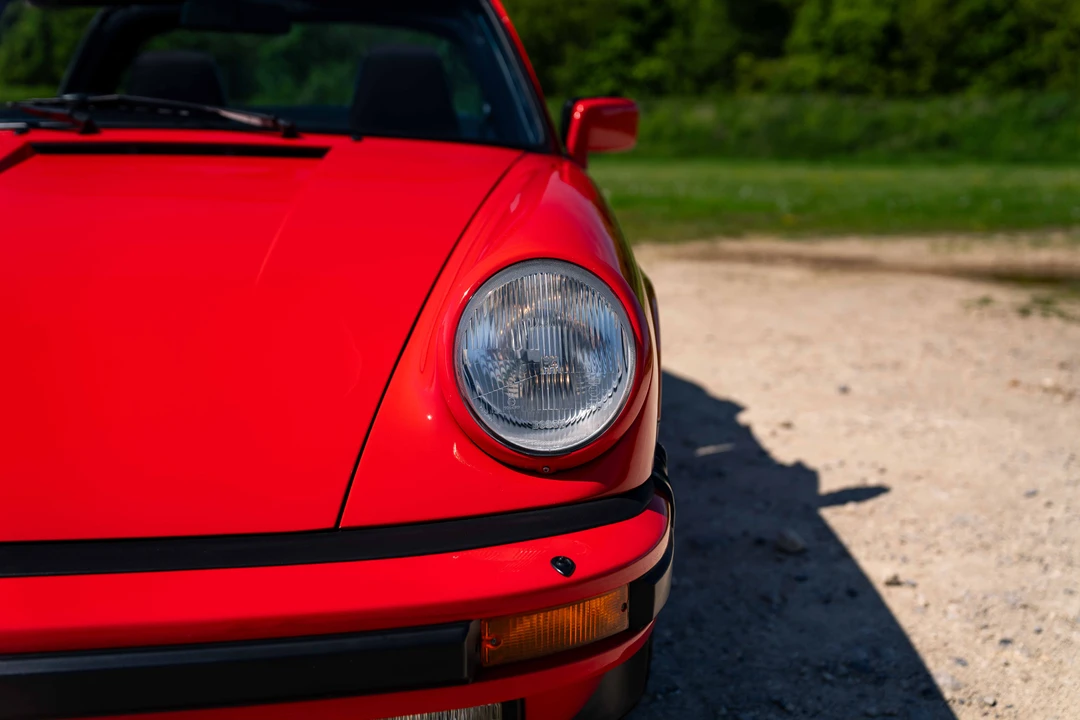 1985 Porsche 911 Carrera 3.2 - Image 14 of 31