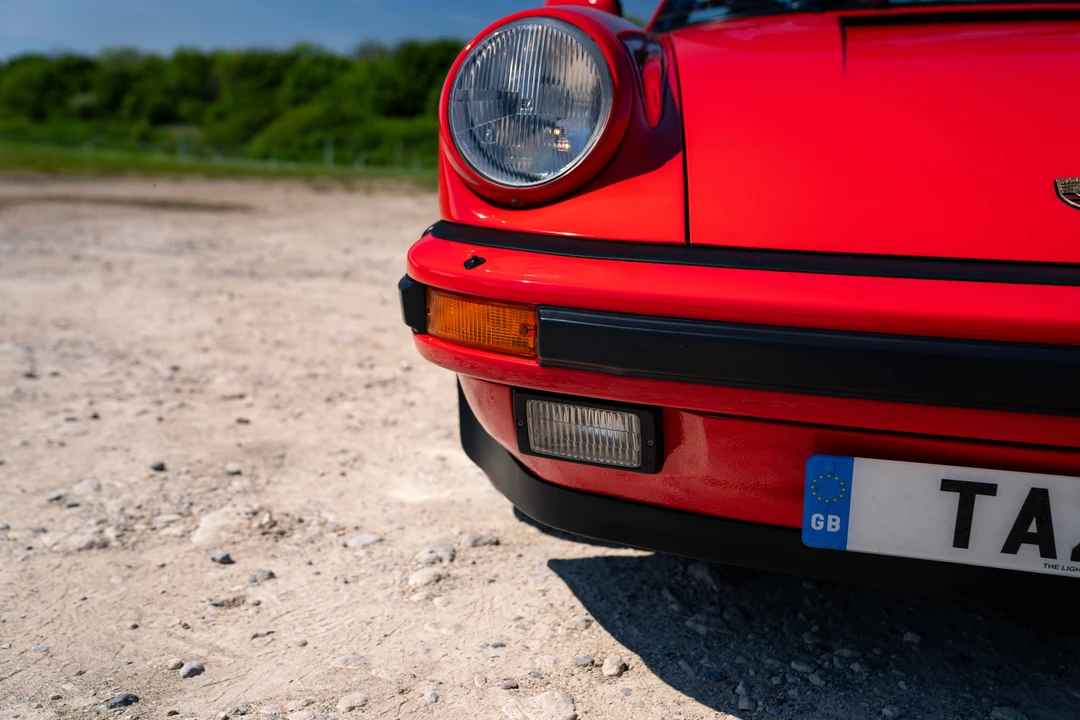 1985 Porsche 911 Carrera 3.2 - Image 16 of 31