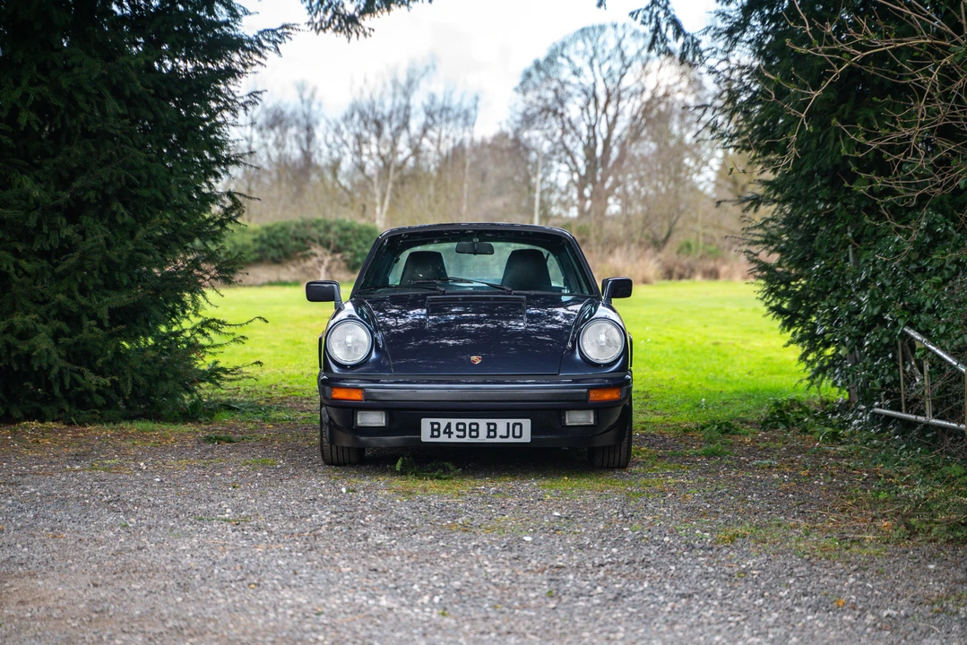 1985 Porsche 911 Carrera 3.2 - Image 2 of 31