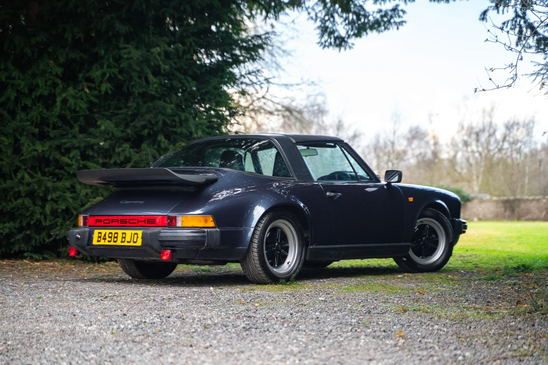 1985 Porsche 911 Carrera 3.2 - Image 5 of 31