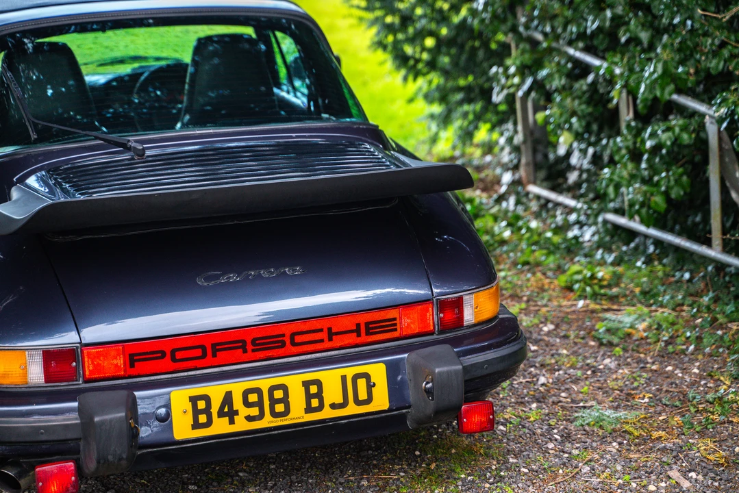 1985 Porsche 911 Carrera 3.2 - Image 12 of 31