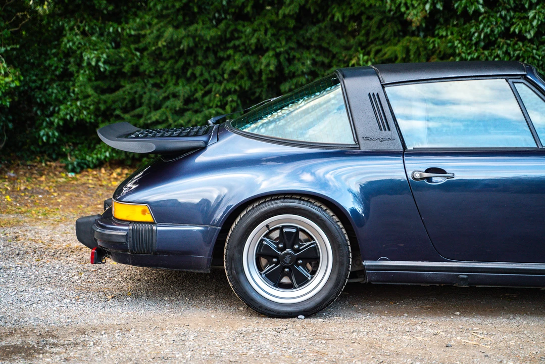 1985 Porsche 911 Carrera 3.2 - Image 29 of 31