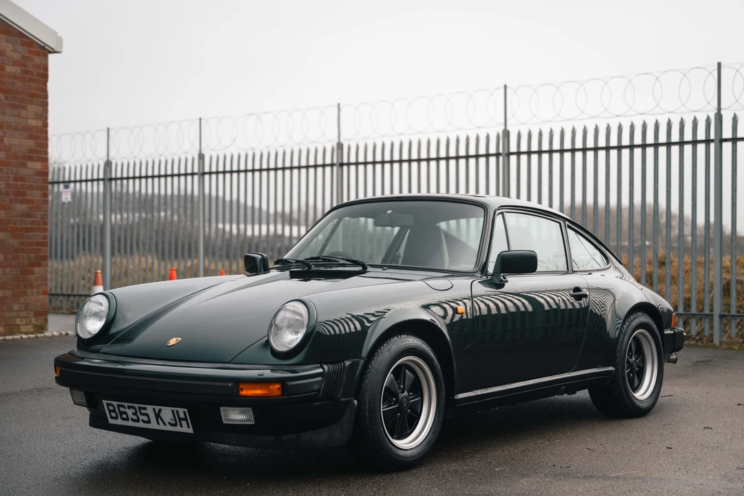1985 Porsche 911 Carrera 3.2 - Image 3 of 31