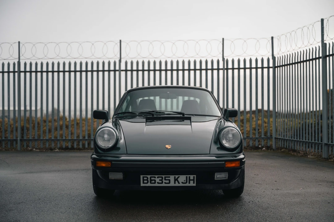 1985 Porsche 911 Carrera 3.2 - Image 10 of 31