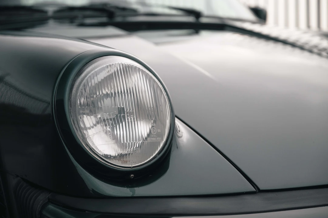1985 Porsche 911 Carrera 3.2 - Image 24 of 31