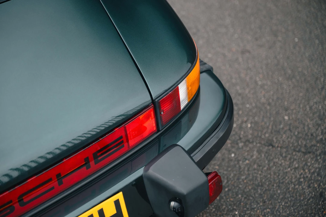 1985 Porsche 911 Carrera 3.2 - Image 29 of 31