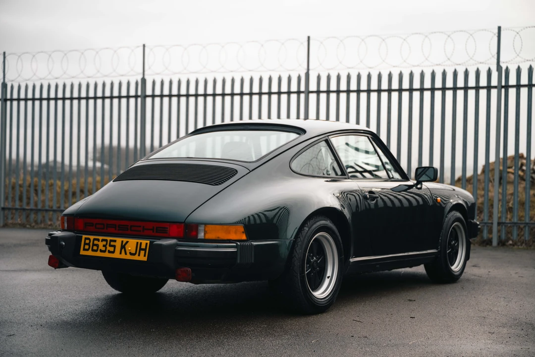 1985 Porsche 911 Carrera 3.2 - Image 7 of 31