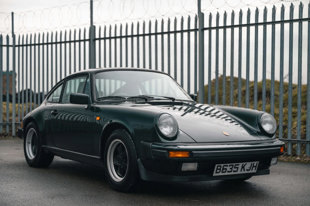 1985 Porsche 911 Carrera 3.2 - Image 16 of 31