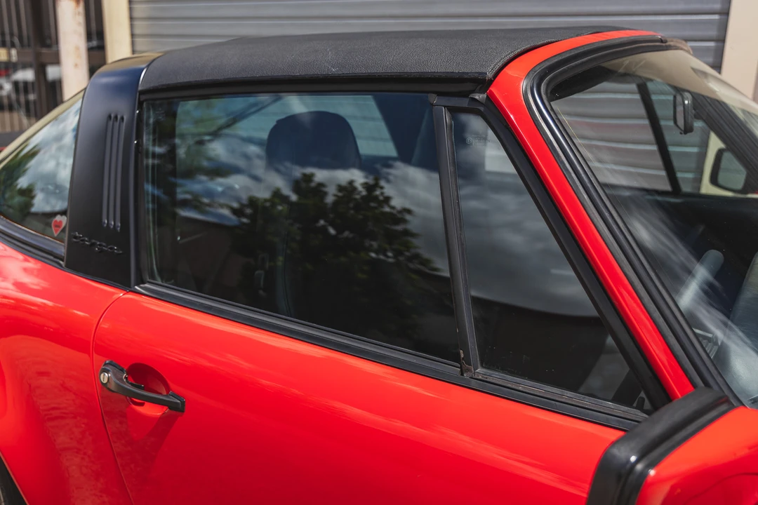 1985 Porsche 911 Carrera 3.2 - Image 16 of 31