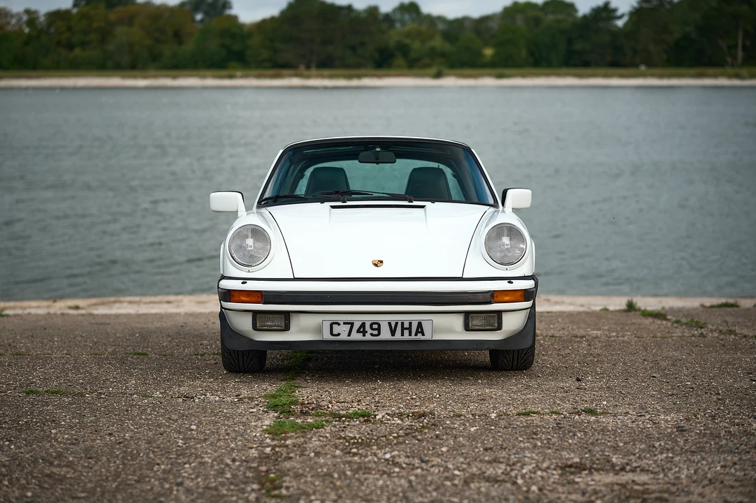 1985 Porsche 911 Carrera 3.2 - Image 2 of 31