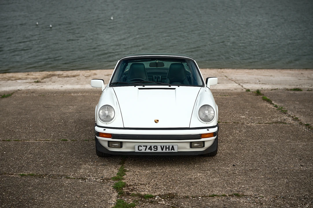 1985 Porsche 911 Carrera 3.2 - Image 10 of 31
