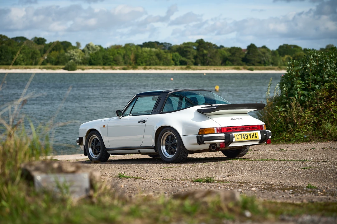 1985 Porsche 911 Carrera 3.2 - Image 5 of 31