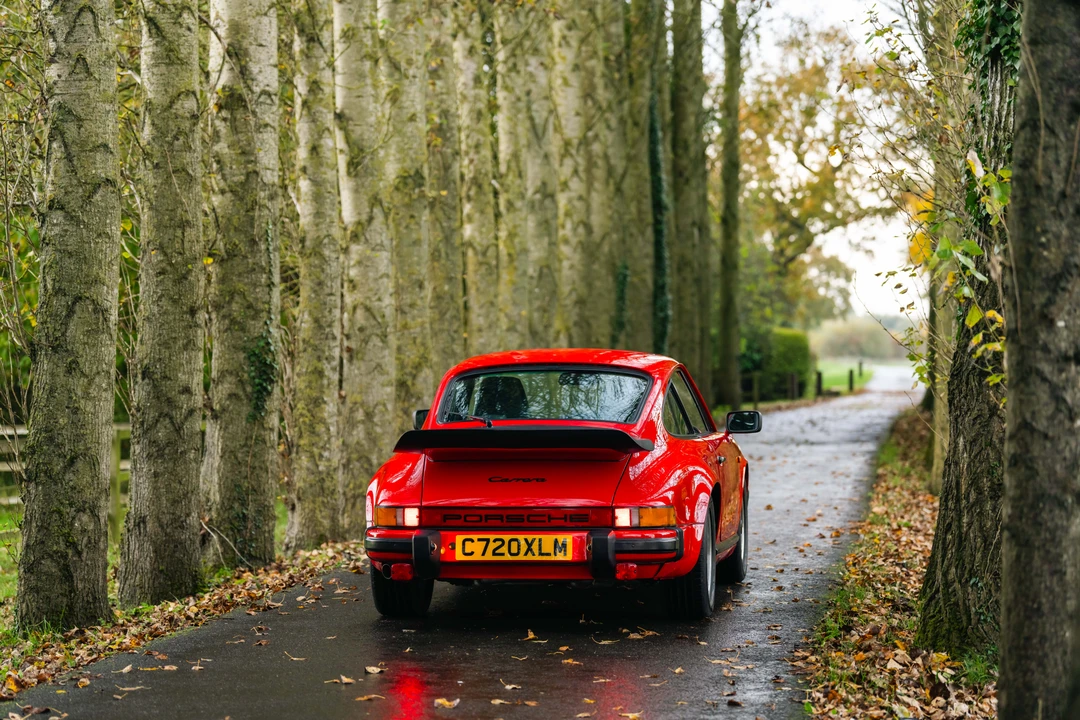 1985 Porsche 911 Carrera 3.2 - Image 20 of 31