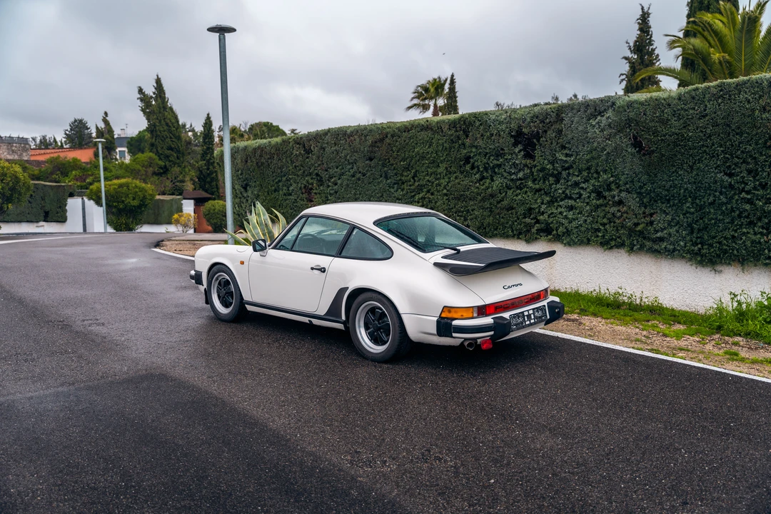 1985 Porsche 911 Carrera 3.2 - Image 15 of 31