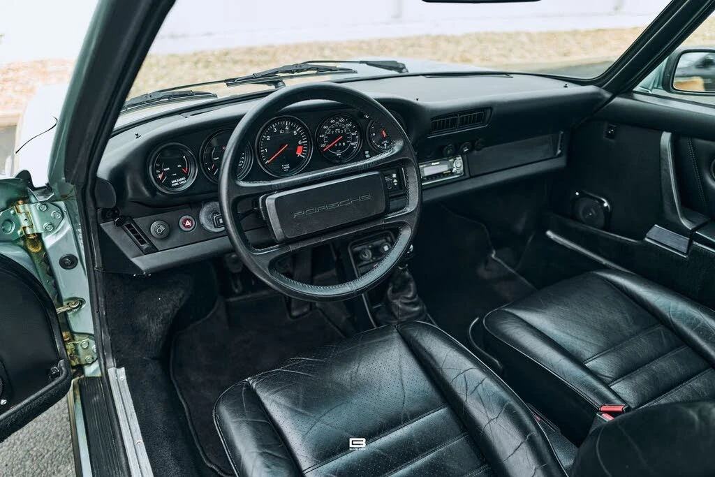 1985 Porsche 911 Carrera 3.2 - Image 19 of 31