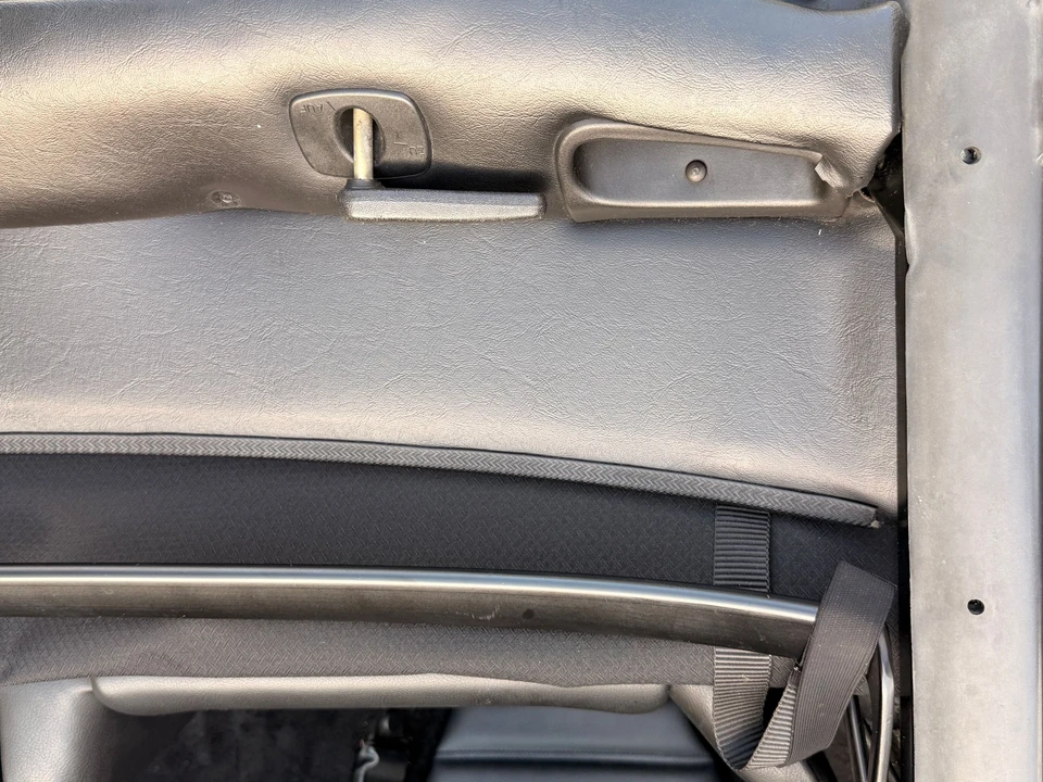 1985 Porsche 911 Carrera 3.2 - Image 27 of 31