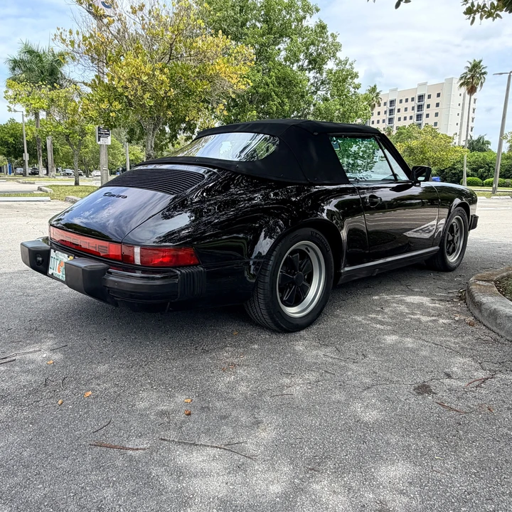 1985 Porsche 911 Carrera 3.2 - Image 5 of 31