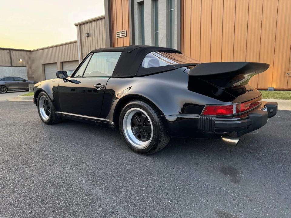 1985 Porsche 911 Carrera 3.2 - Image 16 of 31