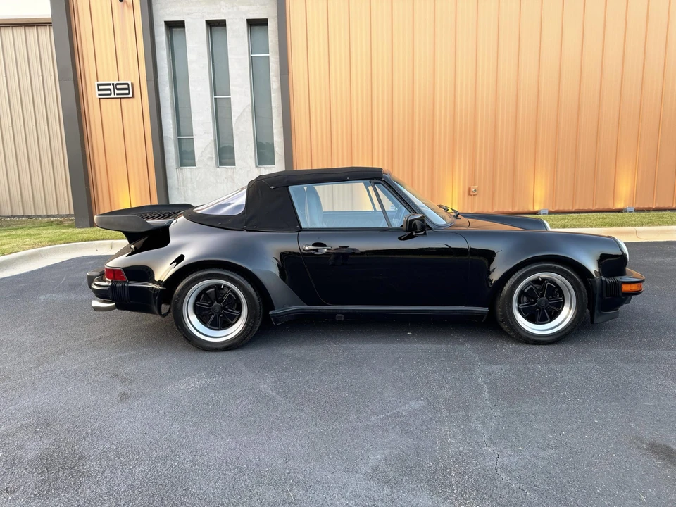 1985 Porsche 911 Carrera 3.2 - Image 6 of 31