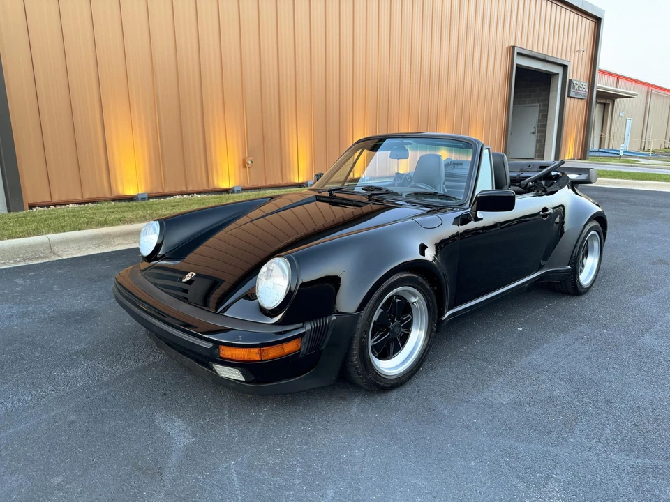 1985 Porsche 911 Carrera 3.2 - Image 25 of 31