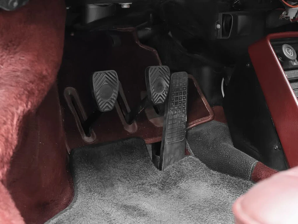 1985 Porsche 911 Carrera 3.2 - Image 31 of 31