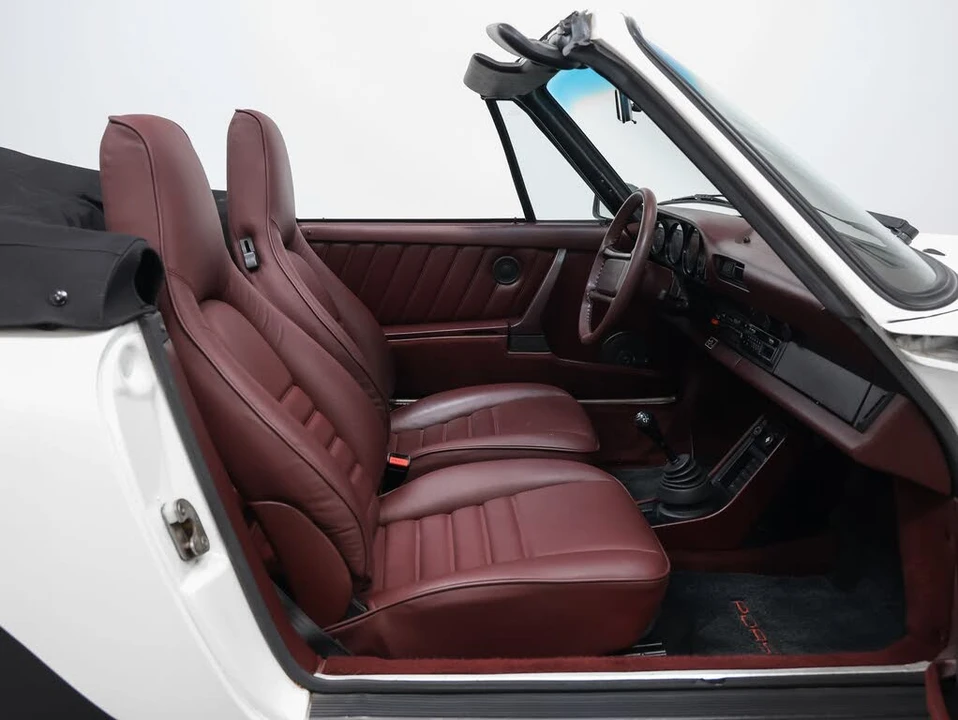 1985 Porsche 911 Carrera 3.2 - Image 25 of 31