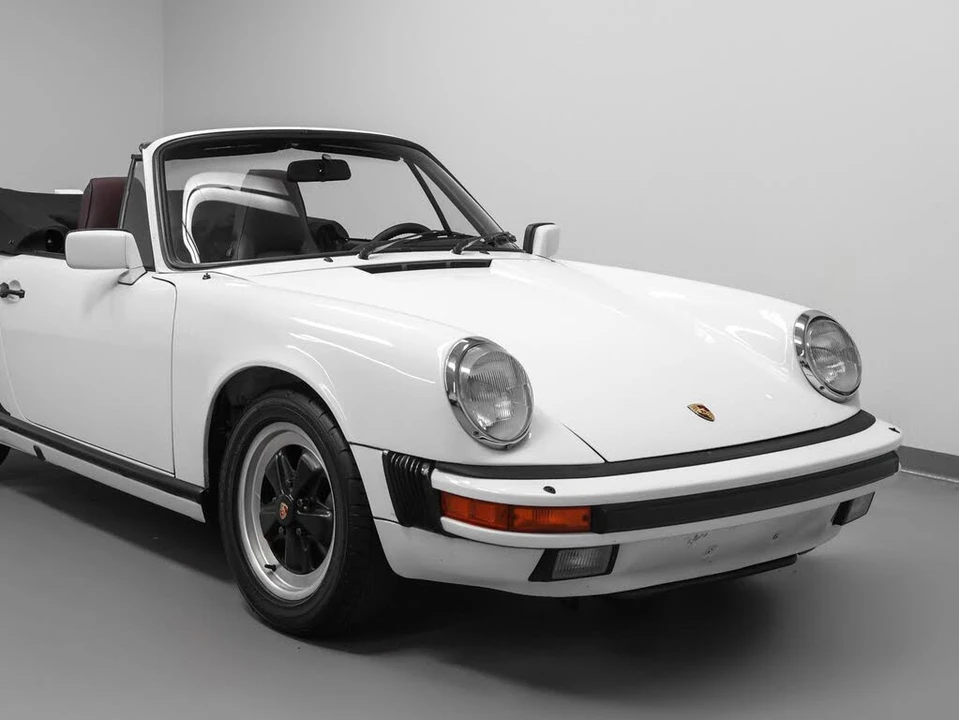 1985 Porsche 911 Carrera 3.2 - Image 11 of 31