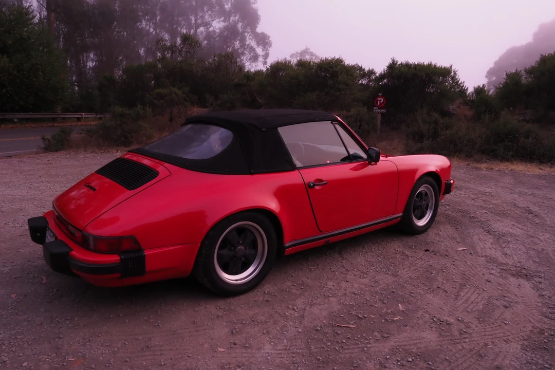 1985 Porsche 911 Carrera 3.2 - Image 20 of 31