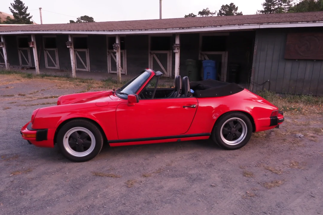 1985 Porsche 911 Carrera 3.2 - Image 17 of 31