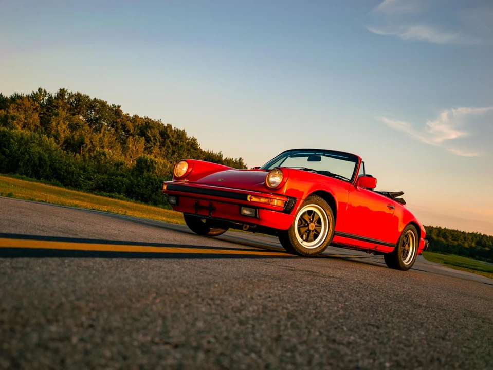 1985 Porsche 911 Carrera 3.2 - Image 10 of 31